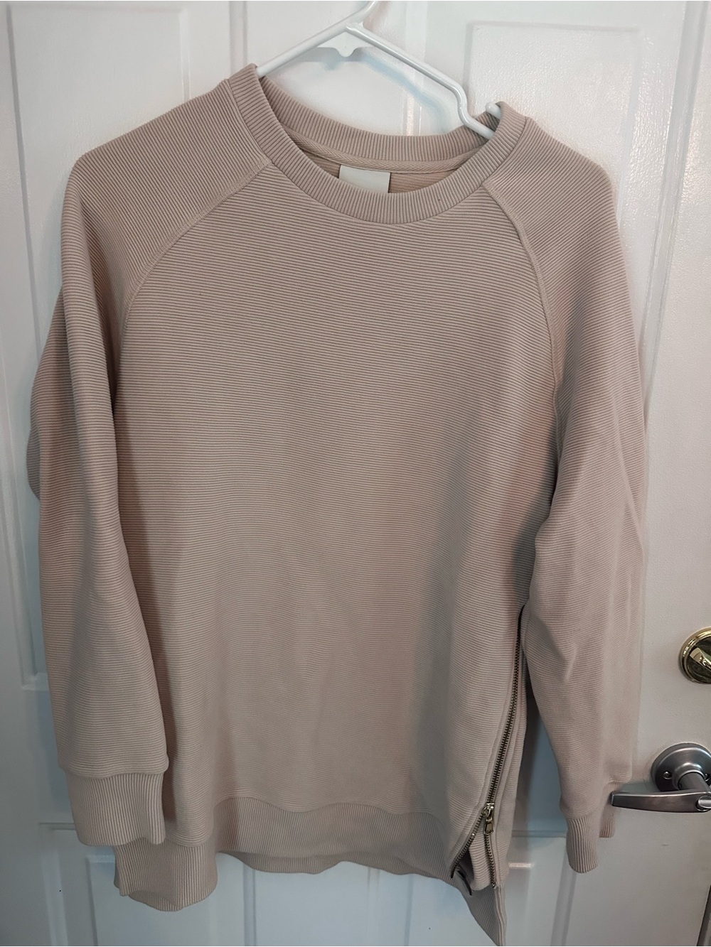 Varley Cream Longline Crewneck Sweatshirt with Side Zips